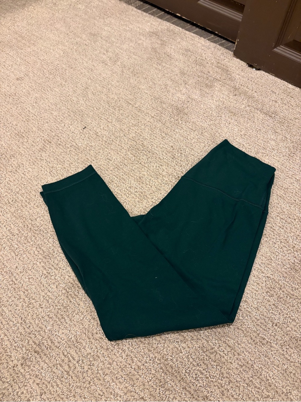 Lululemon Legacy green aligns